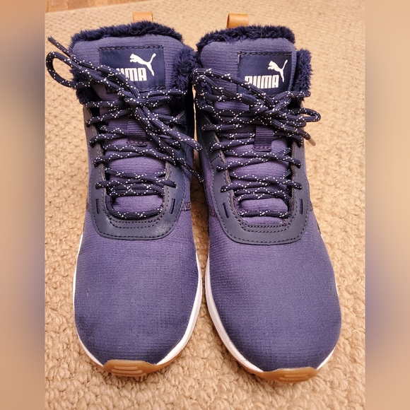 Puma boots - Picture 2 of 8